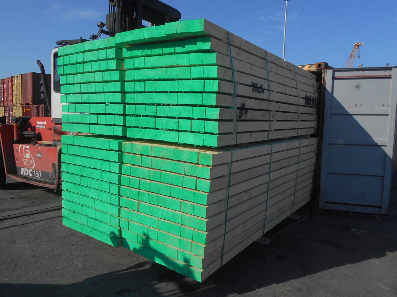 plastic pallets in uae