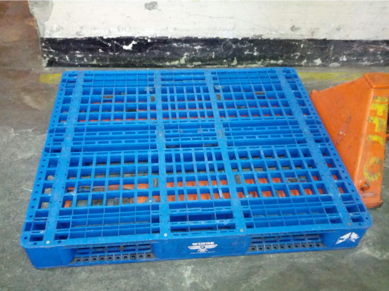 plastic pallet on the floor